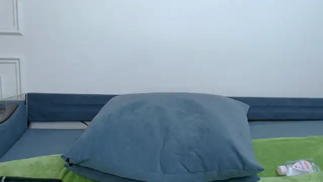 Snapshot of misaki_yuna chatting on February 2025 08:31:02 PM misaki yuna online show from February 2025 08:31:02 PM