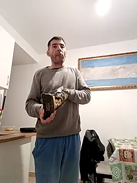 Snapshot of juanignacioargentino chatting on February 2025 10:32:01 PM juanignacioargentino online show from February 2025 10:32:01 PM