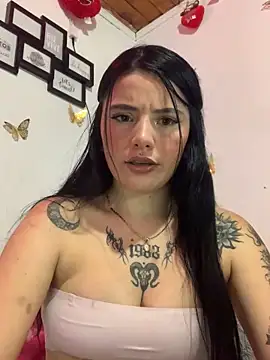 Snapshot of Alejandra_md chatting on January 2025 12:43:02 AM Alejandra md online show from January 2025 12:43:02 AM