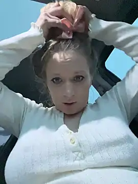 kcmo1010 online show from March 2026 02:08:02 AM