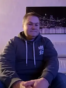 Snapshot of Pourleplasirs chatting on February 2025 03:09:01 AM Pourleplasirs online show from February 2025 03:09:01 AM