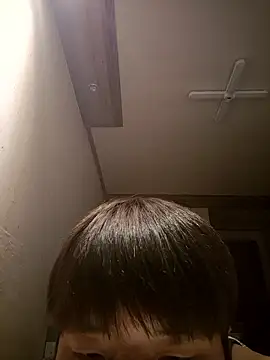 Tyyyggjju online show from November 2025 09:20:02 AM