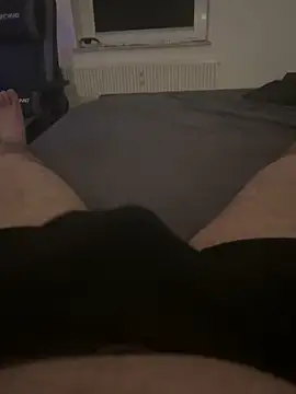 Snapshot of Mo_2003 chatting on January 2025 11:24:01 PM Mo 2003 online show from January 2025 11:24:01 PM