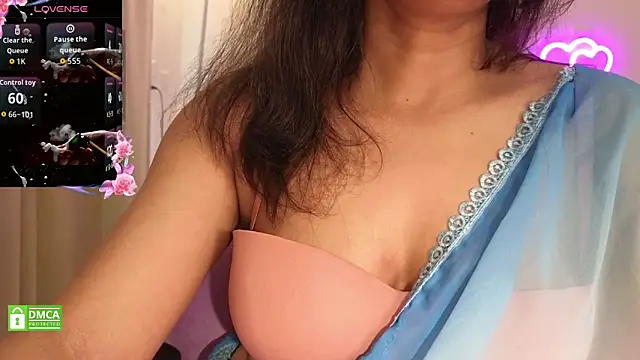 Snapshot of MISS_MYRA chatting on April 2026 03:20:02 AM MISS MYRA online show from April 2026 03:20:02 AM