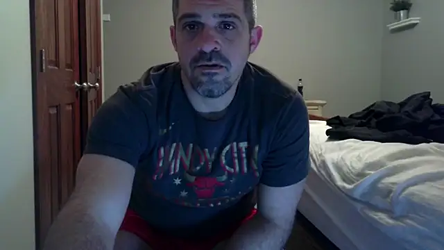 Snapshot of Troyt87 chatting on February 2026 05:23:01 AM Troyt87 online show from February 2026 05:23:01 AM