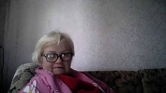 Mayya4321 online show from April 2026 01:41:01 PM