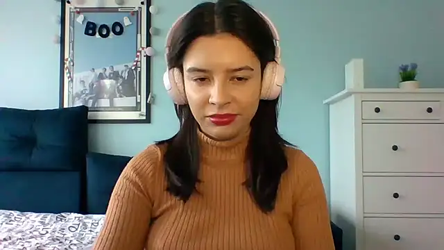 LariceSexy online show from November 2025 01:33:02 PM