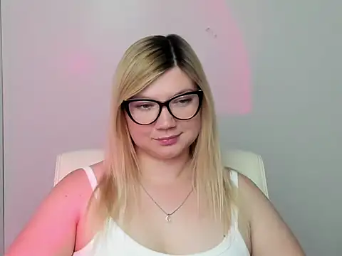 Lola moree online show from September 2025 11:42:01 AM