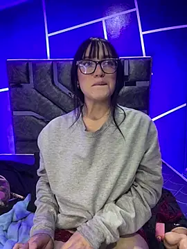 Melody rousse  online show from February 2025 01:22:01 AM