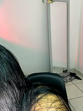 meli ortiz  online show from September 2025 06:32:02 PM