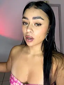 meli ortiz  online show from October 2025 07:09:02 PM