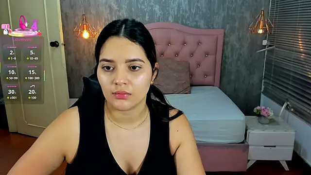 Snapshot of Hadley_ chatting on July 2026 02:02:01 AM Hadley online show from July 2026 02:02:01 AM