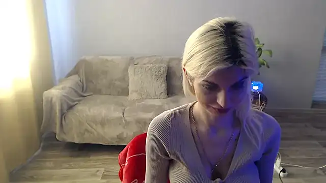 SexyBeatriice online show from March 2026 07:25:01 AM