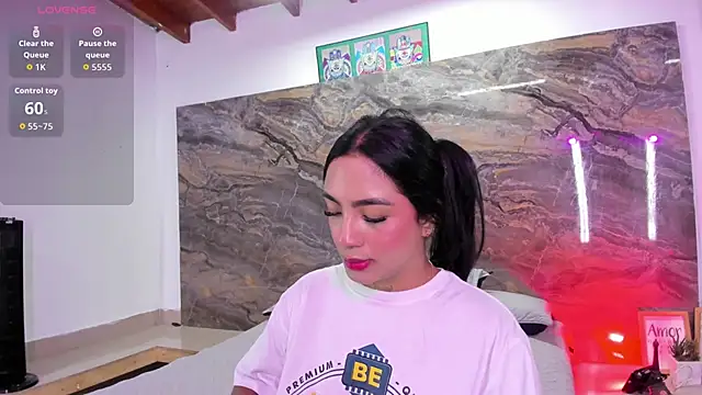 Snapshot of Estefy_gomez09 chatting on April 2026 12:07:01 PM Estefy gomez09 online show from April 2026 12:07:01 PM