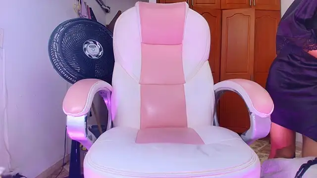 sharlott miller online show from February 2025 02:54:02 PM