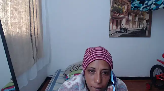 picaes8 online show from February 2025 10:00:02 PM