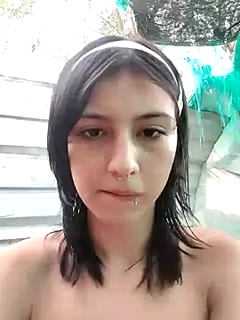 Snapshot of Maiden-Hot chatting on February 2025 01:21:02 PM Maiden-Hot online show from February 2025 01:21:02 PM