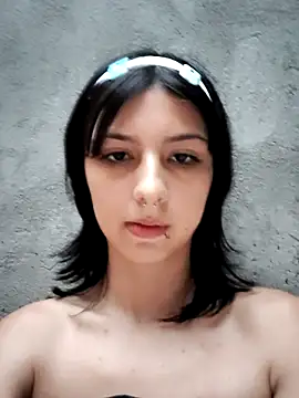 Snapshot of Maiden-Hot chatting on February 2025 10:51:01 PM Maiden-Hot online show from February 2025 10:51:01 PM