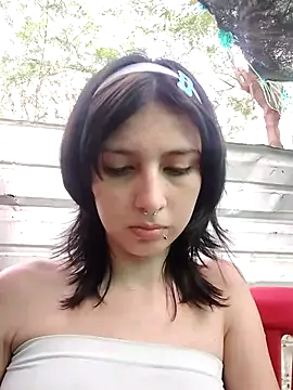 Snapshot of Maiden-Hot chatting on February 2025 07:49:01 PM Maiden-Hot online show from February 2025 07:49:01 PM