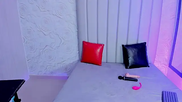 BlondieCutee online show from March 2026 01:54:02 AM