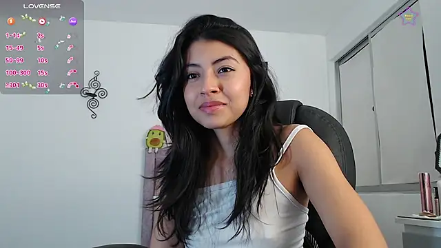 Snapshot of ellajonz chatting on August 2026 04:04:02 AM ellajonz online show from August 2026 04:04:02 AM