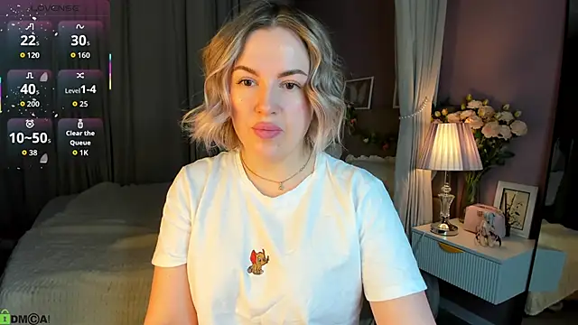 Nikki Kai online show from November 2025 11:37:02 PM