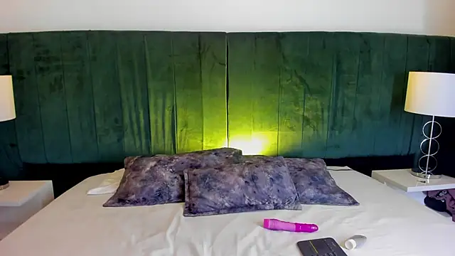 ValeriaVixen online show from February 2025 03:13:01 AM