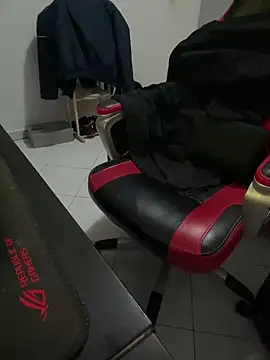 alexgun8 online show from February 2025 12:50:02 PM