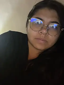 viccky vick online show from January 2025 08:32:02 AM