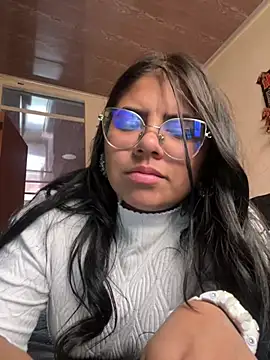 viccky vick online show from March 2025 09:03:01 PM