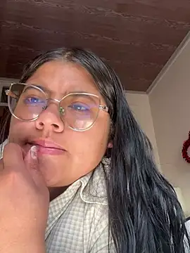 viccky vick online show from March 2025 02:51:02 PM