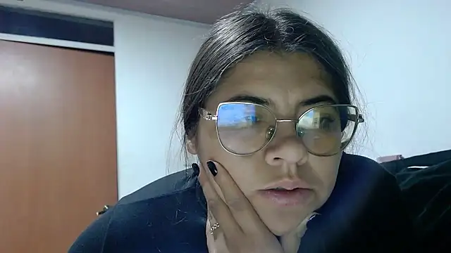 viccky vick online show from January 2026 04:36:01 AM