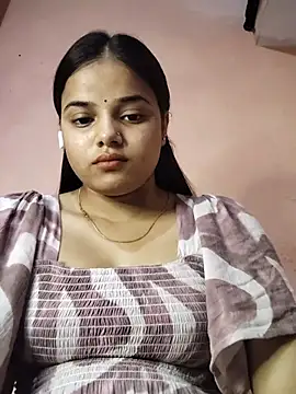 Snapshot of RAYI_123 chatting on June 2026 02:01:02 PM RAYI 123 online show from June 2026 02:01:02 PM
