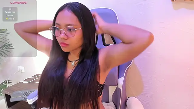 yeikafoxy online show from March 2025 11:25:02 AM