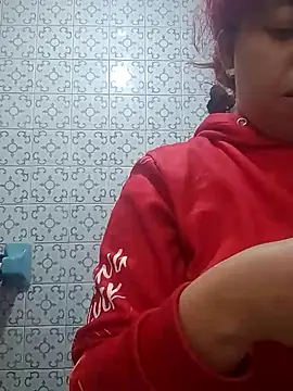 alexandraluv online show from February 2025 02:33:02 PM