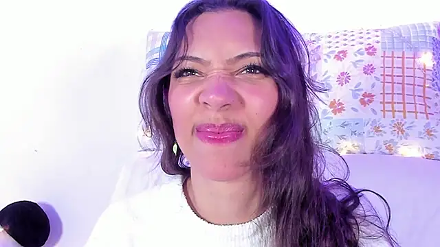 Miss veronicaa2 online show from February 2025 02:20:02 PM