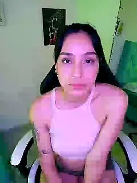 Marce0 online show from February 2025 07:38:01 PM