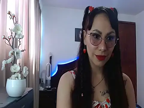 AloLovely  online show from March 2026 08:26:01 PM