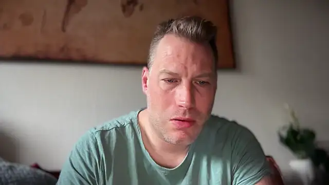 Christian87xxx online show from April 2026 06:18:01 AM