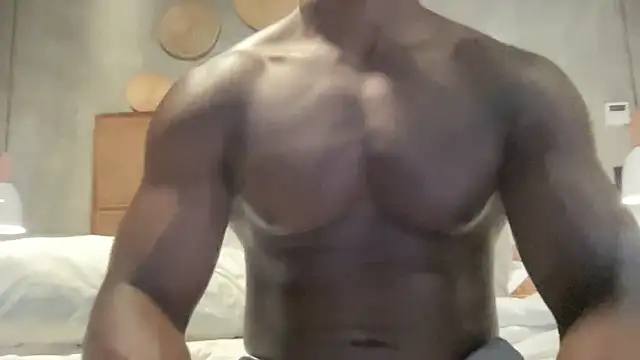 Snapshot of BodyandBBC chatting on September 2025 05:24:02 PM BodyandBBC online show from September 2025 05:24:02 PM