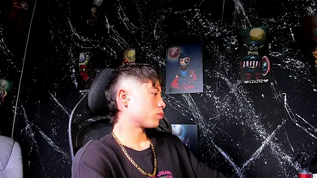 marcuscollins1  online show from February 2025 02:49:01 PM