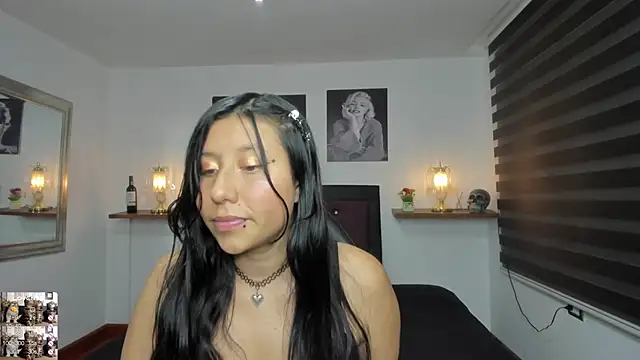 Nohemi louse online show from February 2025 07:21:01 PM