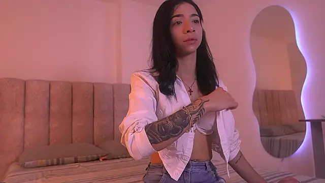 sara lopee1 online show from January 2026 11:59:02 AM