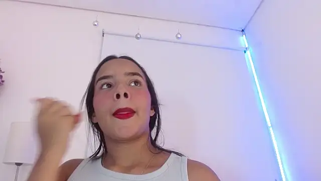 Roxy Stonee online show from November 2025 07:16:02 PM