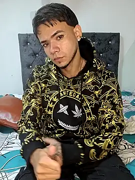 Niick01  online show from November 2025 01:27:02 AM