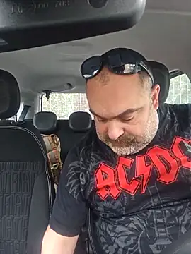 fuocovivo4 online show from February 2026 09:43:02 AM