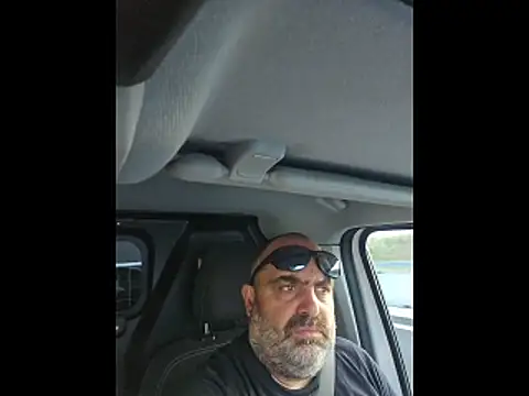 fuocovivo4 online show from May 2026 05:31:01 PM