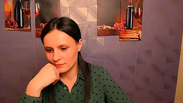 Snapshot of ValeriaHeart_ chatting on February 2025 01:53:02 PM ValeriaHeart online show from February 2025 01:53:02 PM