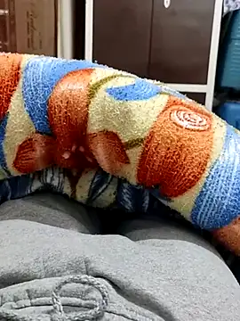 Snapshot of Hot_funky_boy chatting on February 2025 05:38:02 PM Hot funky boy online show from February 2025 05:38:02 PM