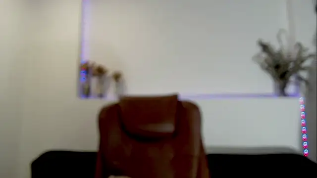 Carlin Diaz online show from November 2025 09:47:01 PM